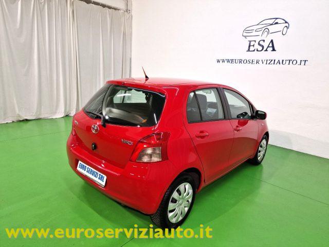 TOYOTA Yaris 1.3 5 porte Sol
