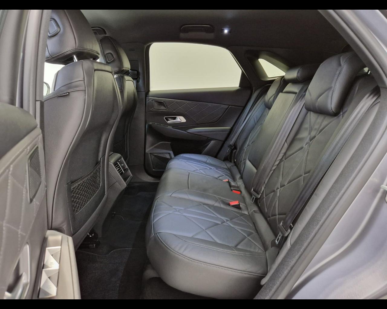 DS DS7 - DS7 Crossback 1.5 bluehdi Grand Chic 130cv auto