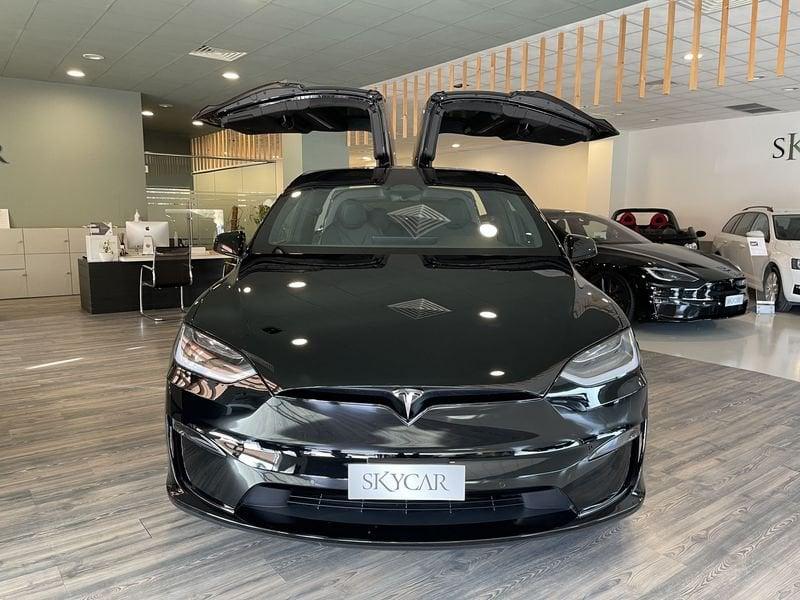 Tesla Model X Plaid 6 Posti