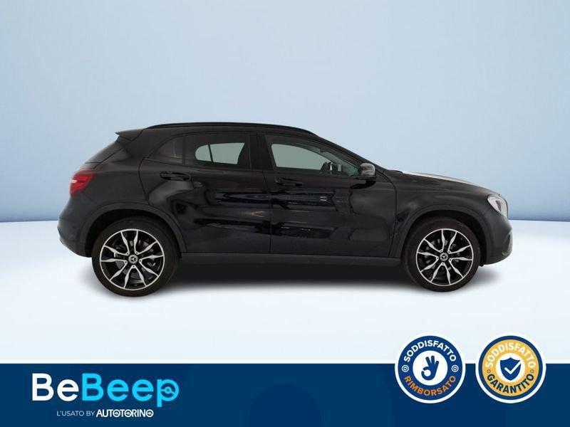 Mercedes-Benz GLA 200 D SPORT 4MATIC AUTO
