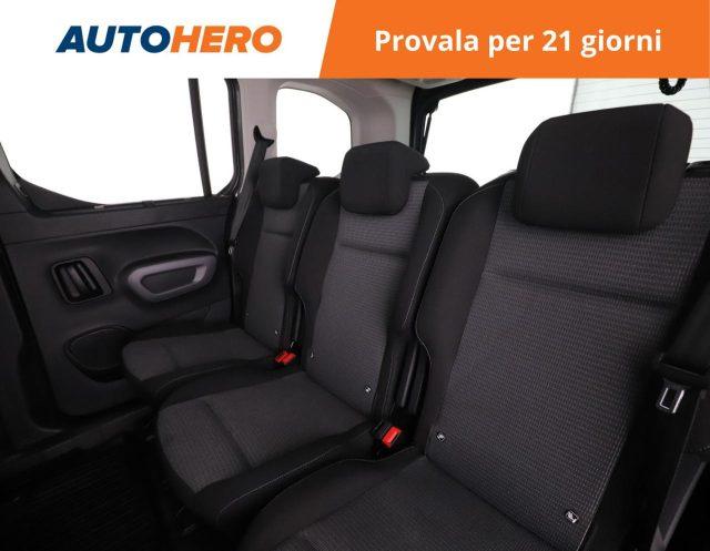 TOYOTA Proace City Verso 1.2 130 CV S&S Short A/T Luxury