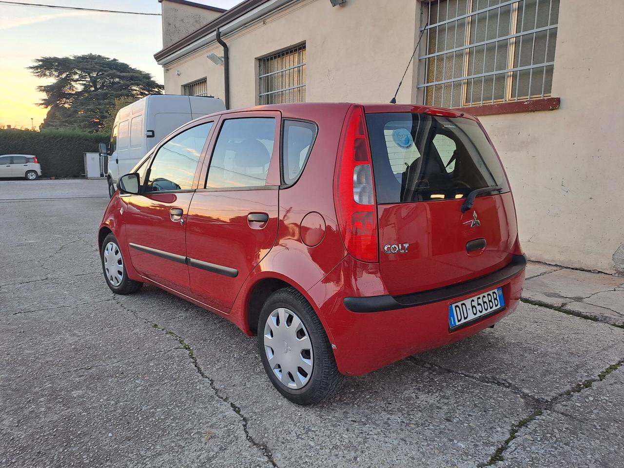 Mitsubishi Colt 1.1 12V 5p. -2006