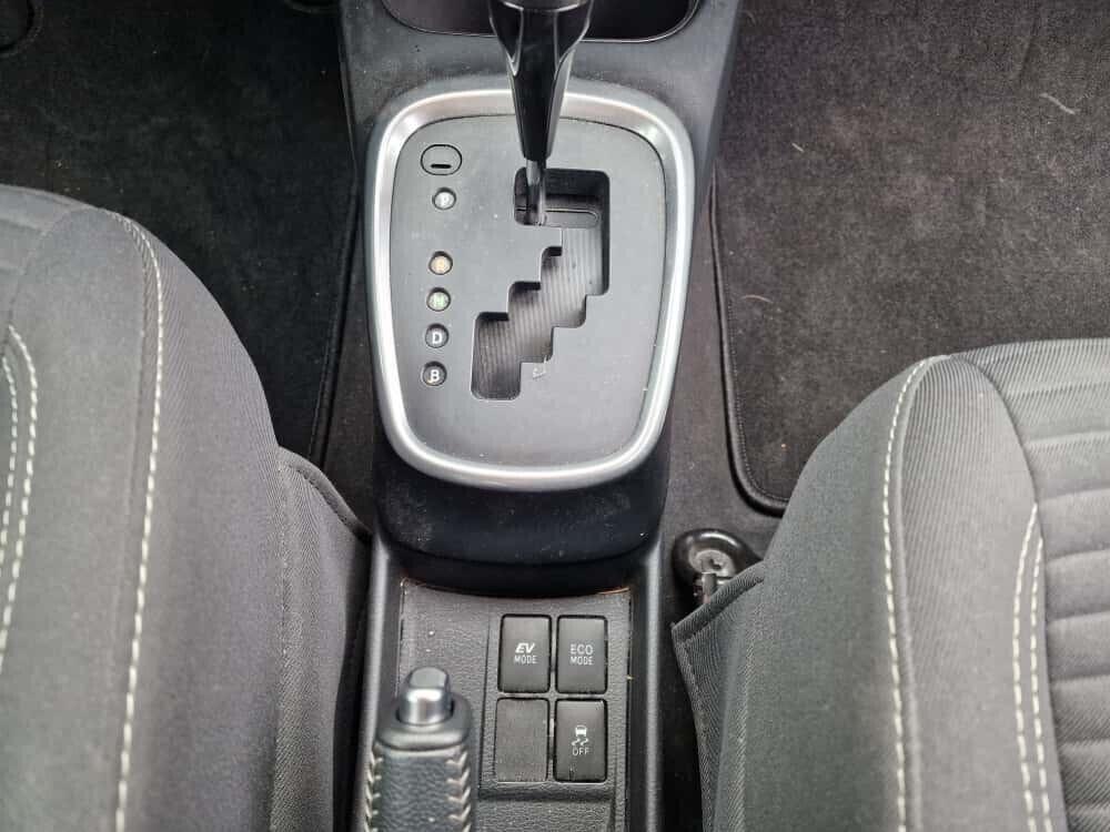 Toyota Yaris 1.5 Hybrid 5 porte Business