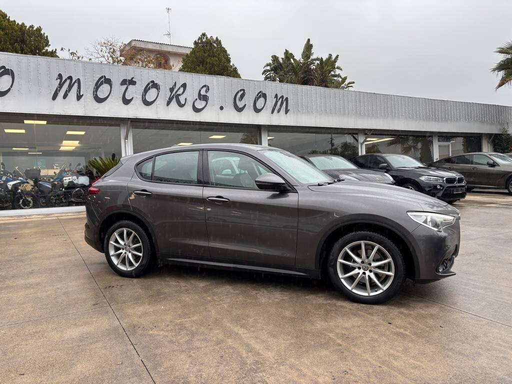 Alfa Romeo Stelvio 2.2 Turbodiesel 190 CV Executive 2020 / KM 128.000 Tua a soli 199 Euro al mese