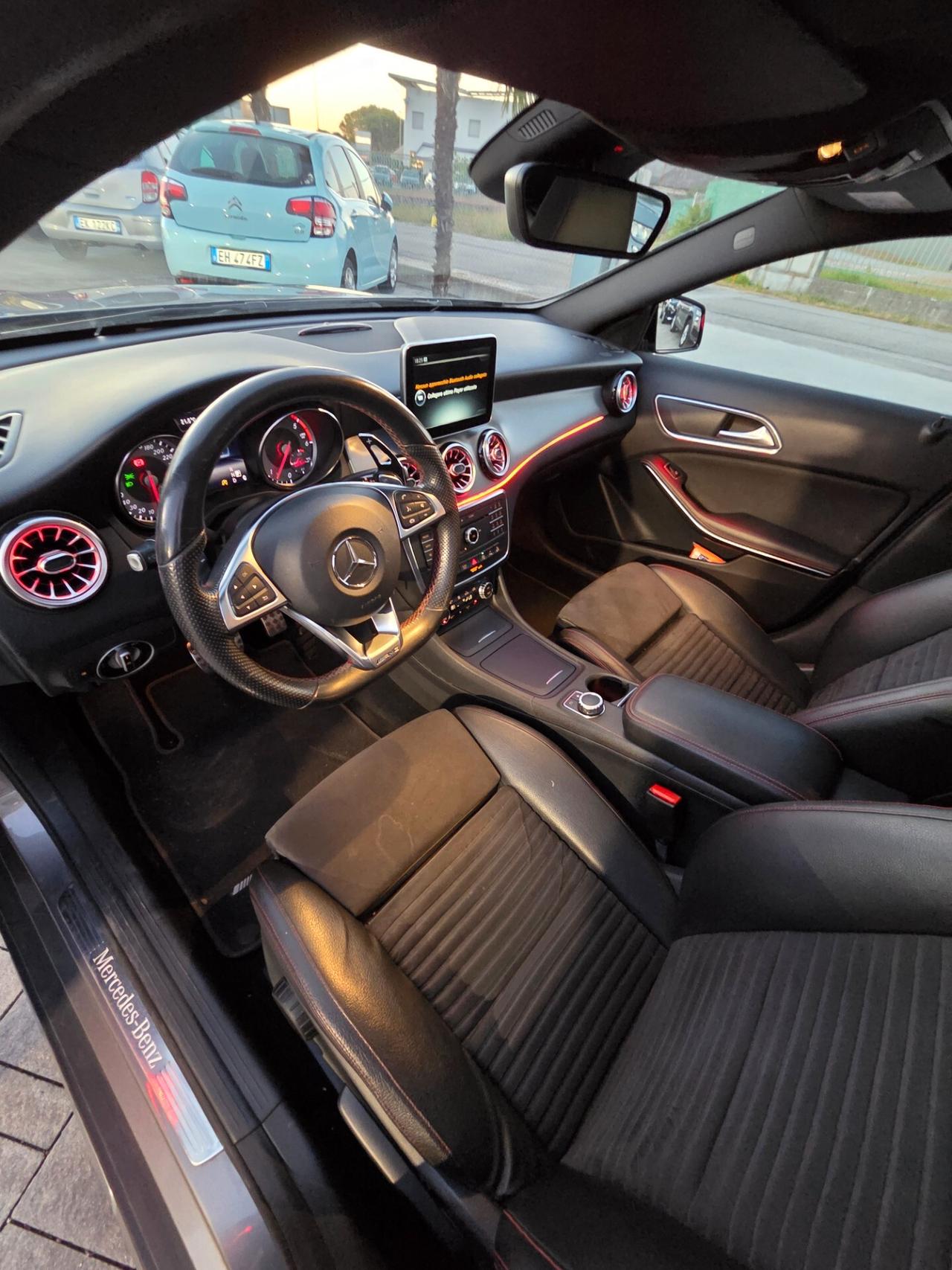 Mercedes-benz GLA 220 d Automatic 4Matic Premium Finanziabile