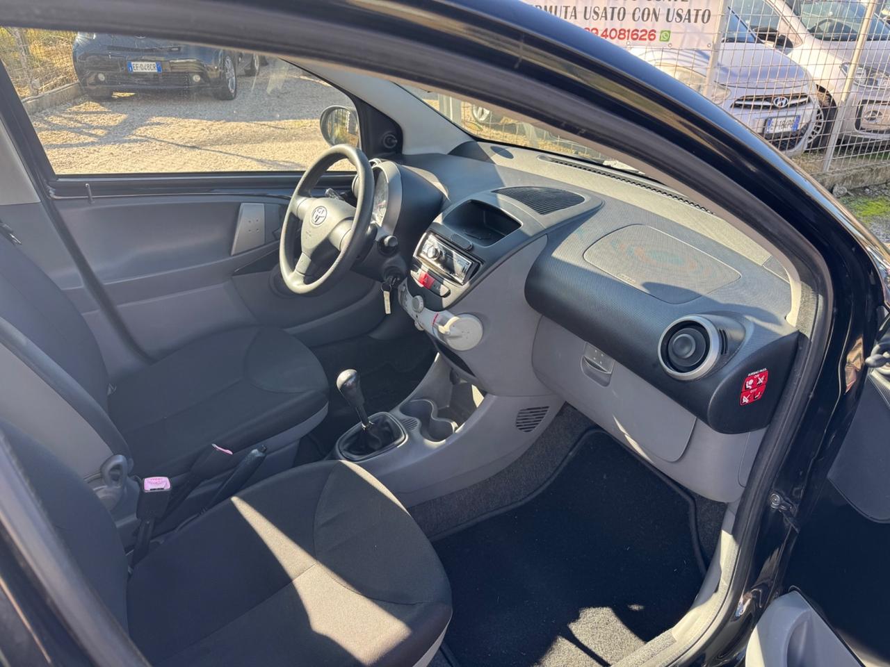 Toyota Aygo 1.0 12V VVT-i 5 porte Sound NEOPATENTATI