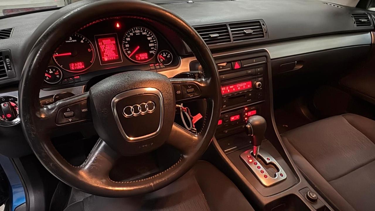 Audi A4 2.0 16V TDI Avant Top cambiò automatico bella