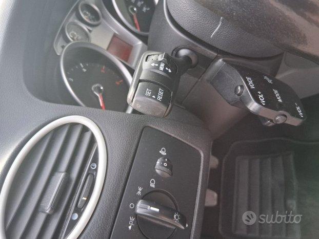 FORD FOCUS DISEL 1.6 ANNO 2010