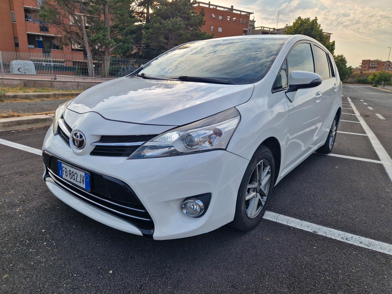 Toyota Verso 1.6d 111cv Meccanica ottima