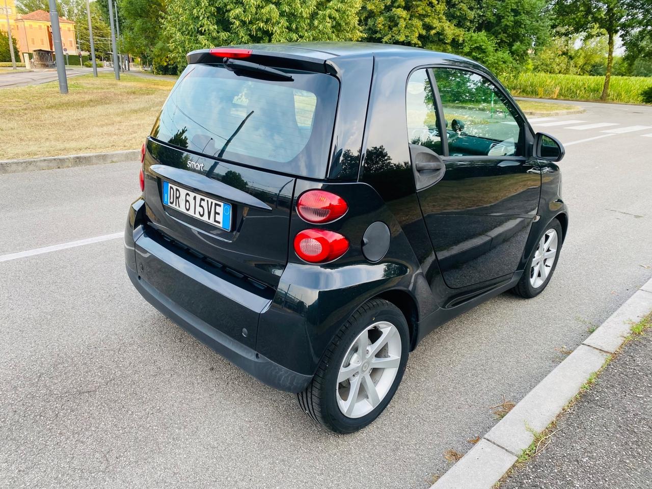 Smart ForTwo 1000 52 kW coupé pure