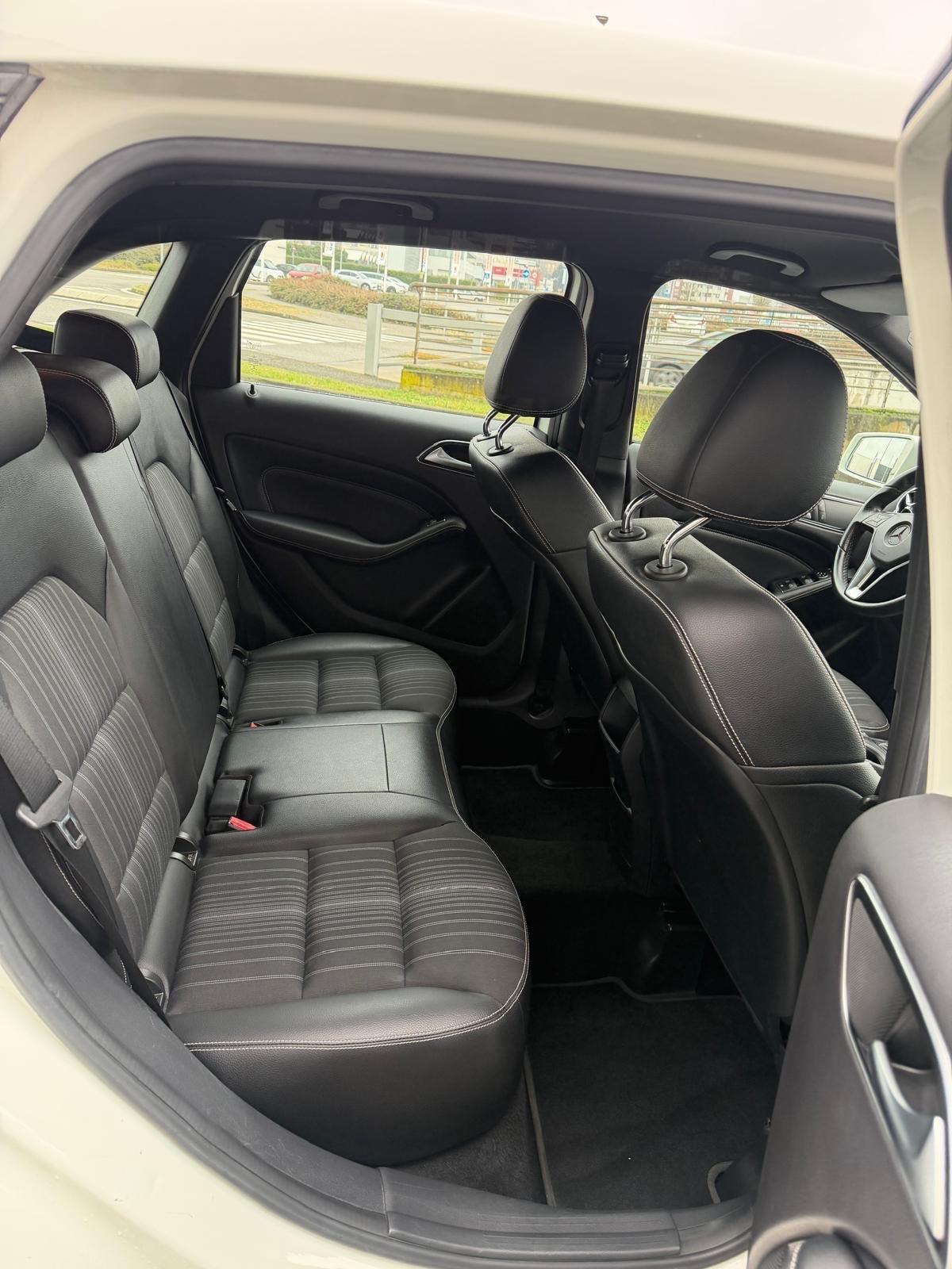 Mercedes-benz B 180 CDI Premium