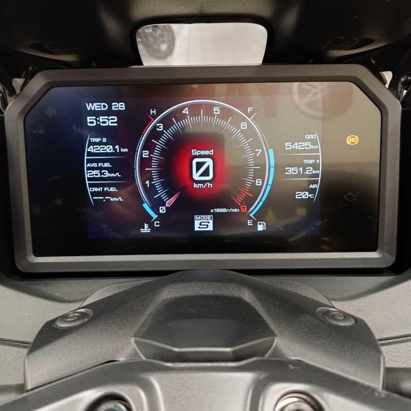 Yamaha T-Max 560 - 2024