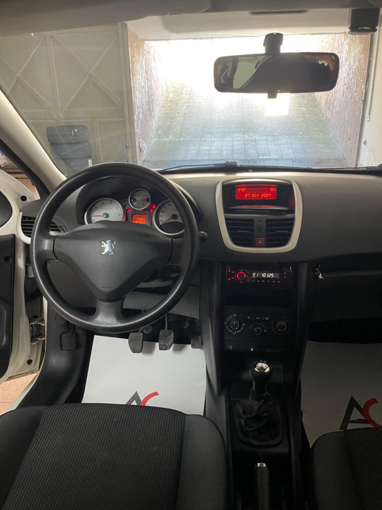 Peugeot 207 1.4 8V 75CV 3p. Energie Sport ECO GPL