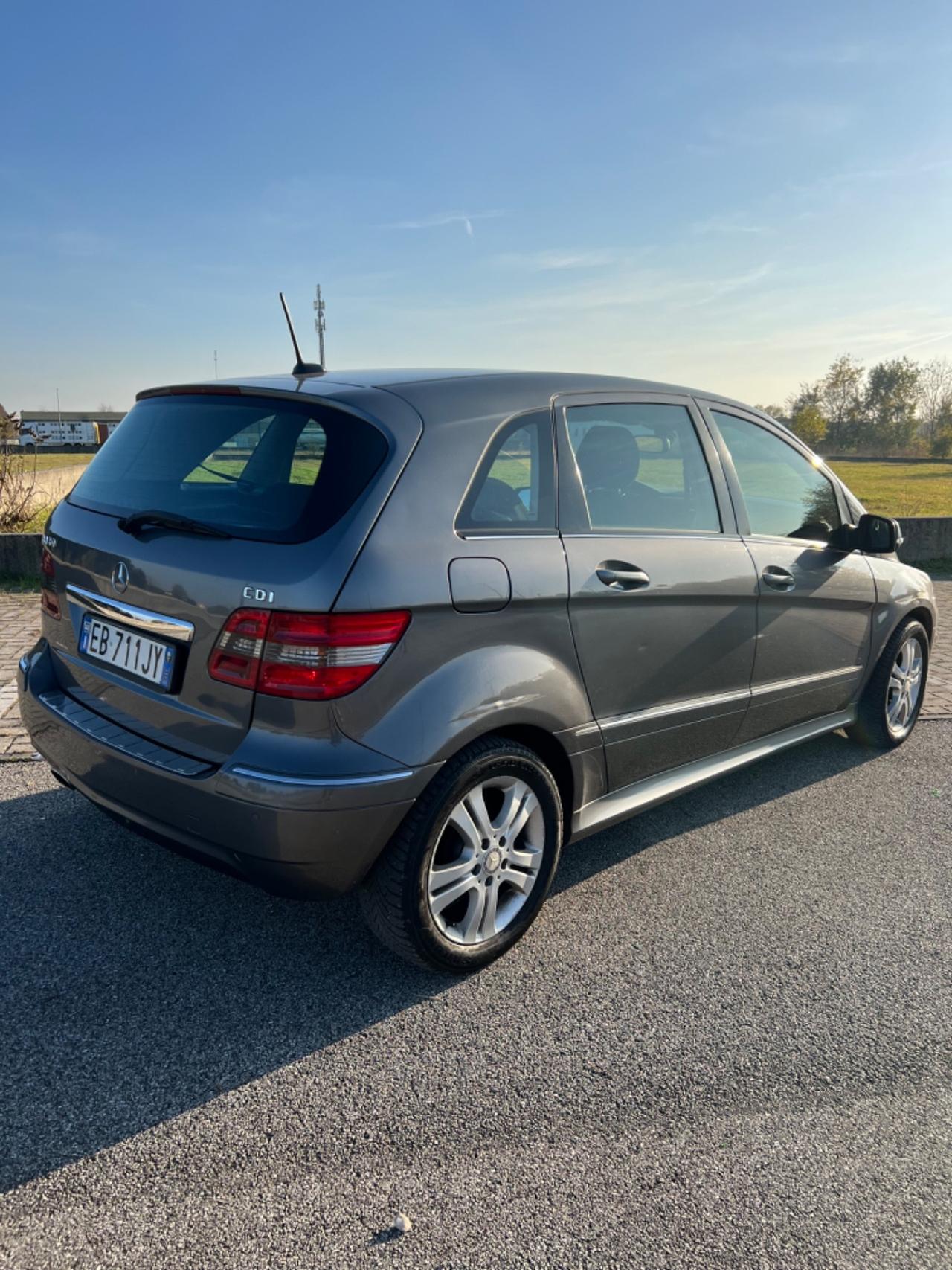 Mercedes-benz B 180 B 180 CDI Chrome