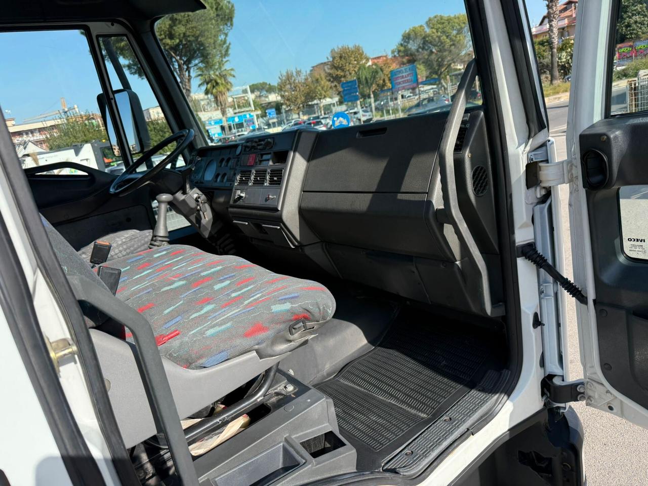 Iveco Eurocargo 80e18 cassa e sponda nuova