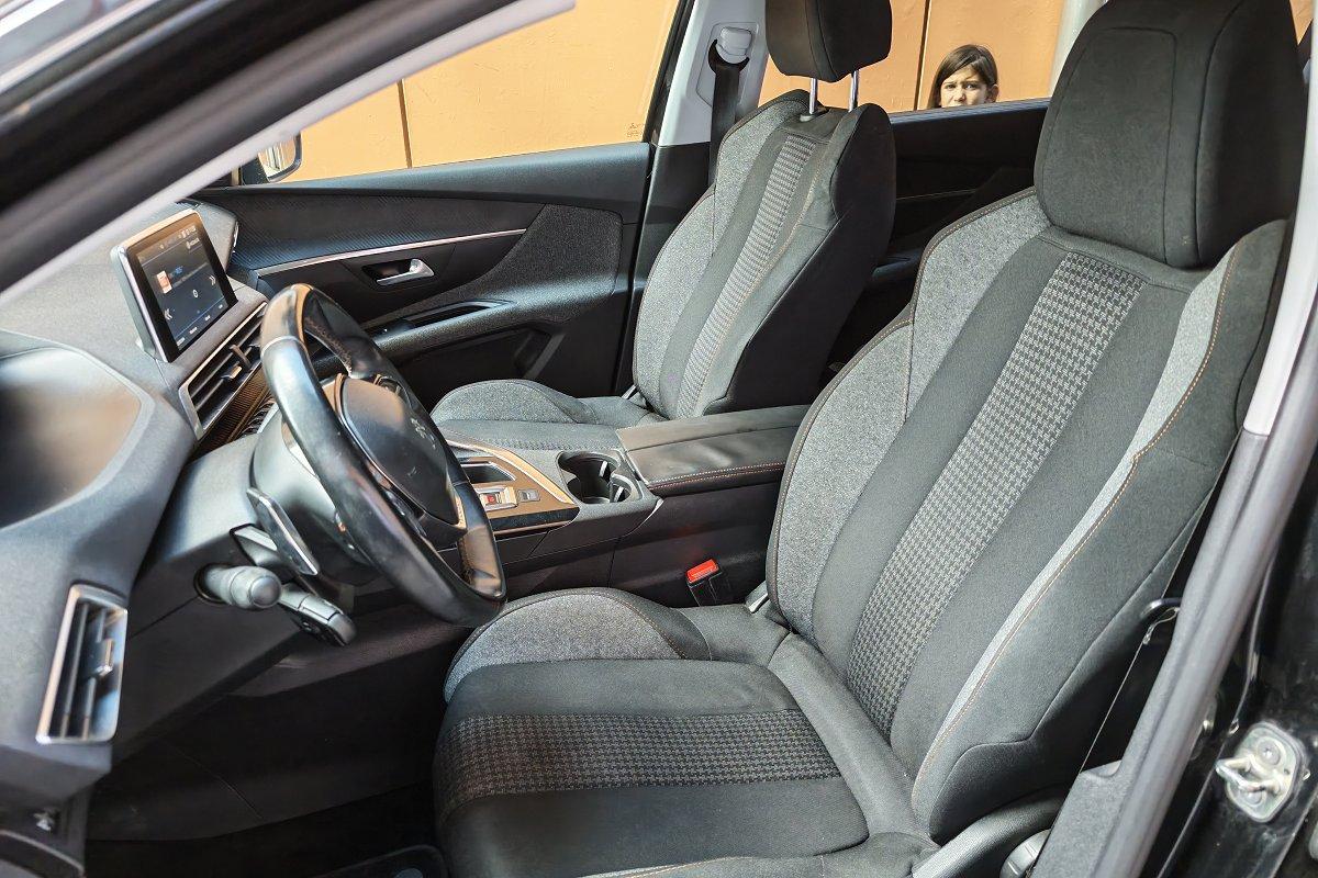 PEUGEOT 5008 BlueHDi 120 S&S EAT6 Allure