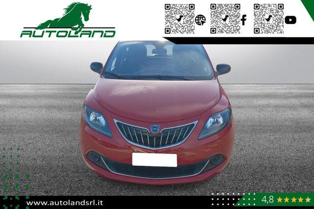 LANCIA Ypsilon 1.0 FireFly 5 porte S&S Hybrid Ecochic Silver