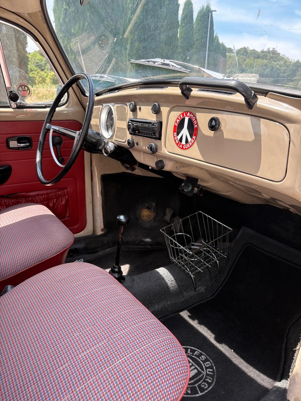 Volkswagen Maggiolino 1.2 12 v vetro piatto ‘70