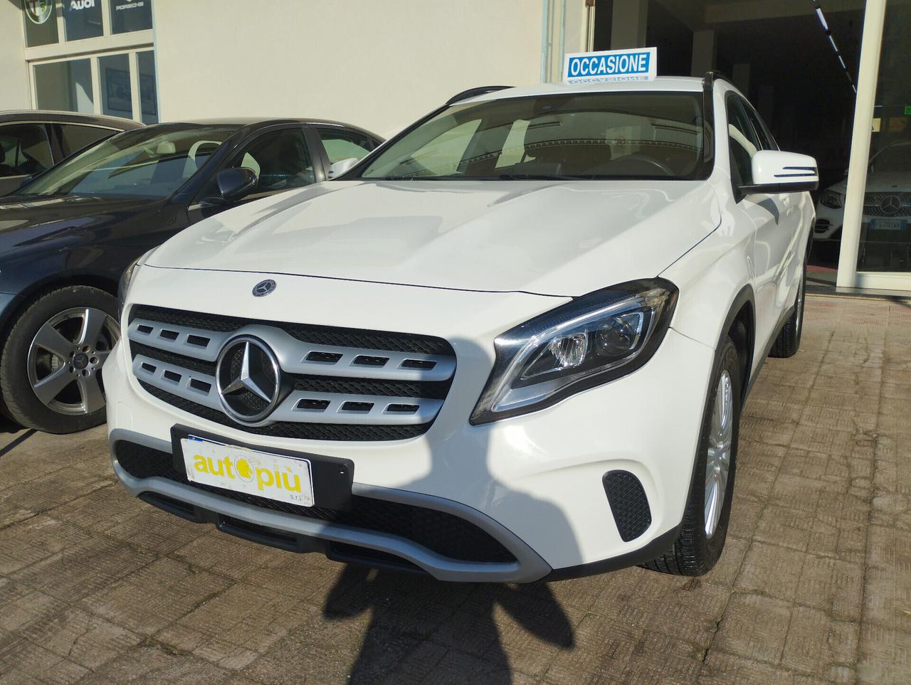 Mercedes-benz GLA 180 Business