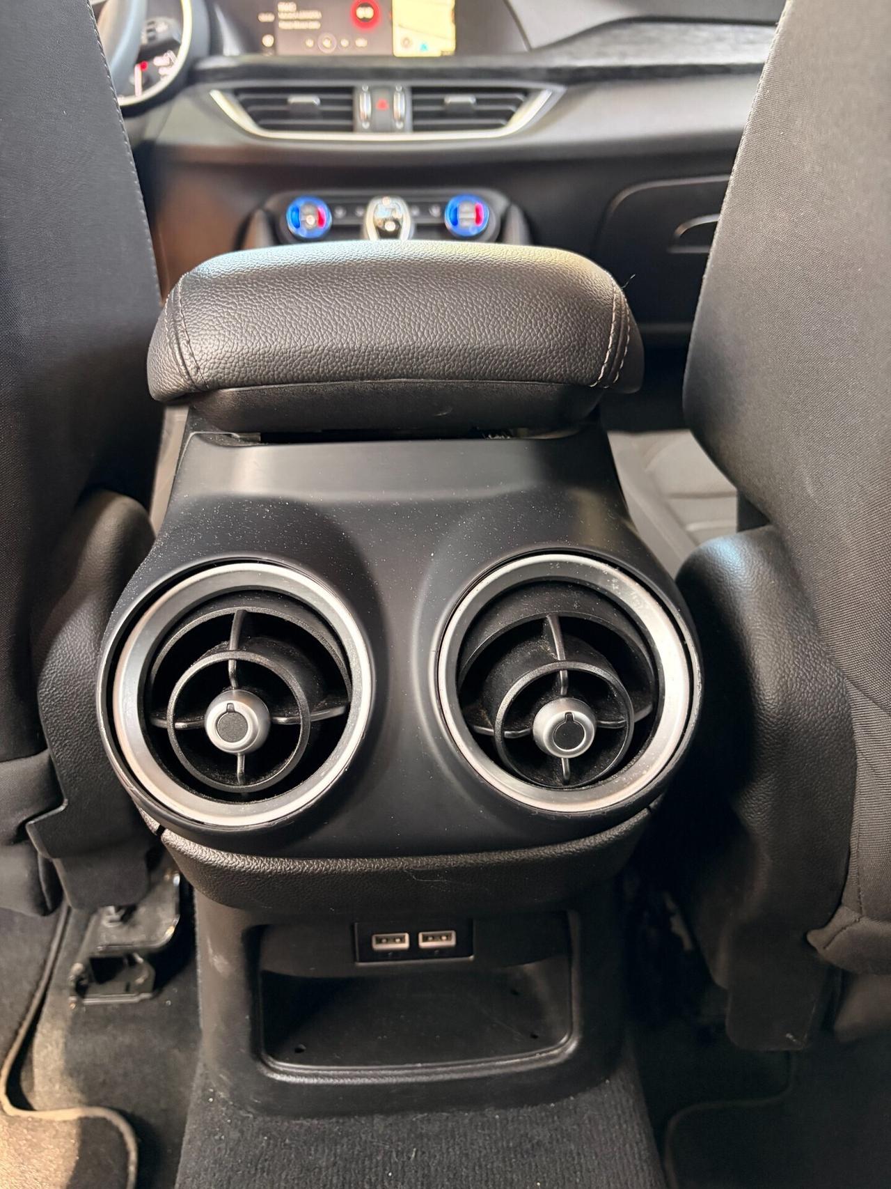 Alfa Romeo Stelvio 2.2 Turbodiesel 190 CV AT8 Q4 Business