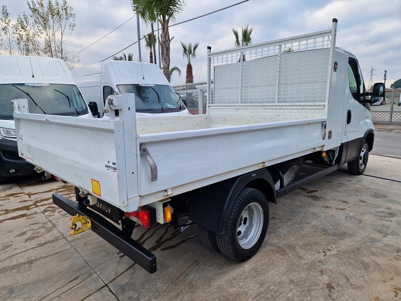 Iveco Daily 35c16 RIBALATIBILE TRIL. 3.0 MJT -2022