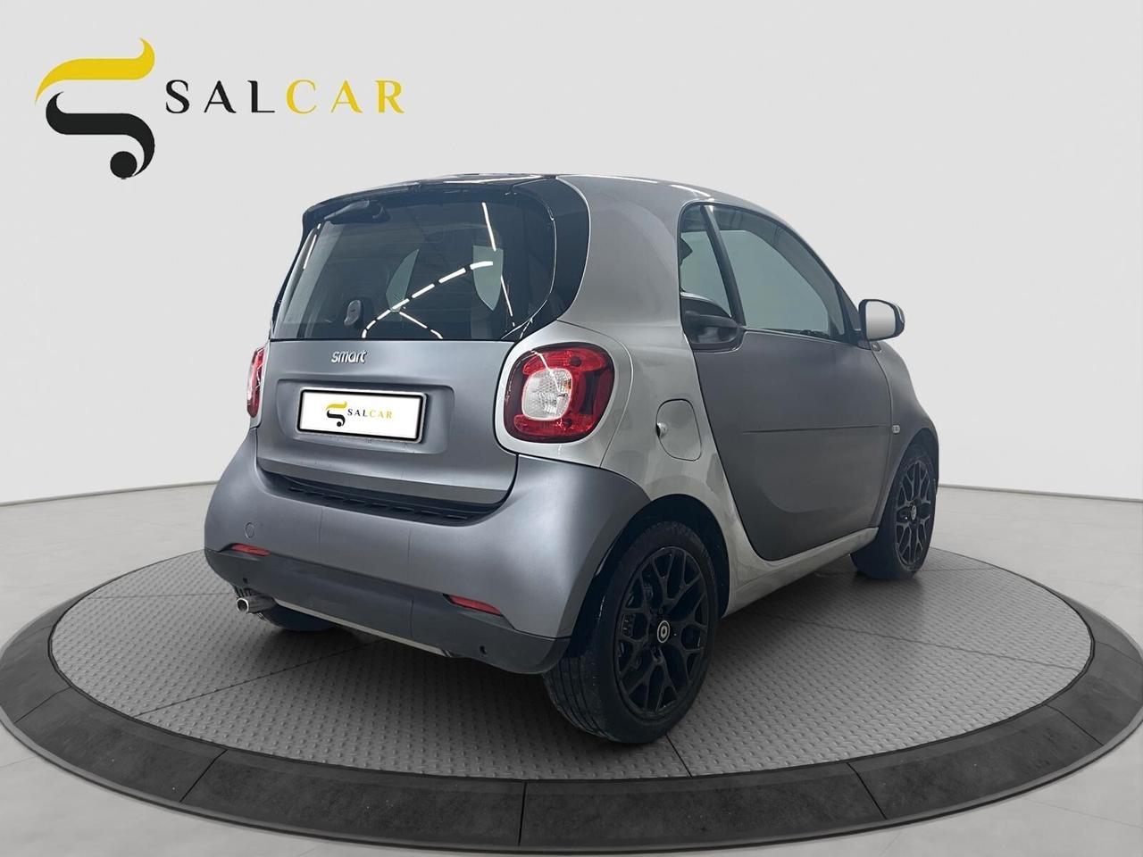 Smart ForTwo 1.0 benzina twinamic 71 cv Passion tetto 2019