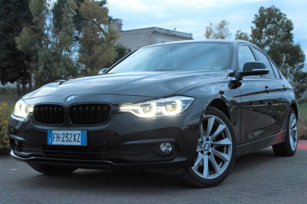 BMW 320d xDrive Aut.*TETTO *FULL LED *NAVI *CAMERA