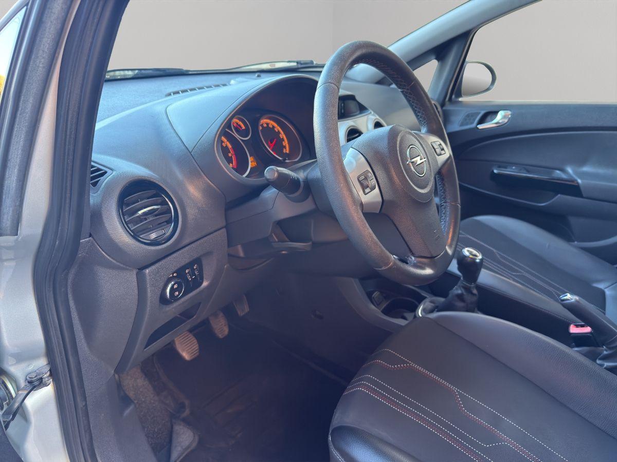 OPEL - Corsa - 1.2 16V 85CV 5 porte Club