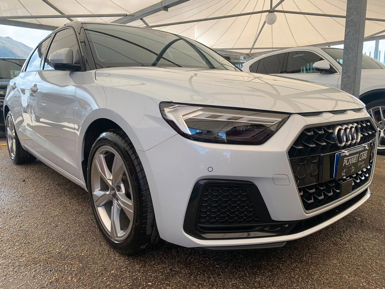 Audi A1 SPB 116cv S tronic Admired full