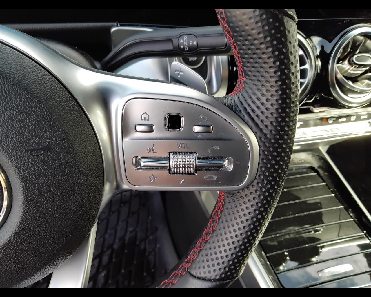 Mercedes-Benz GLB - X247 2019 - GLB 200 d Premium auto