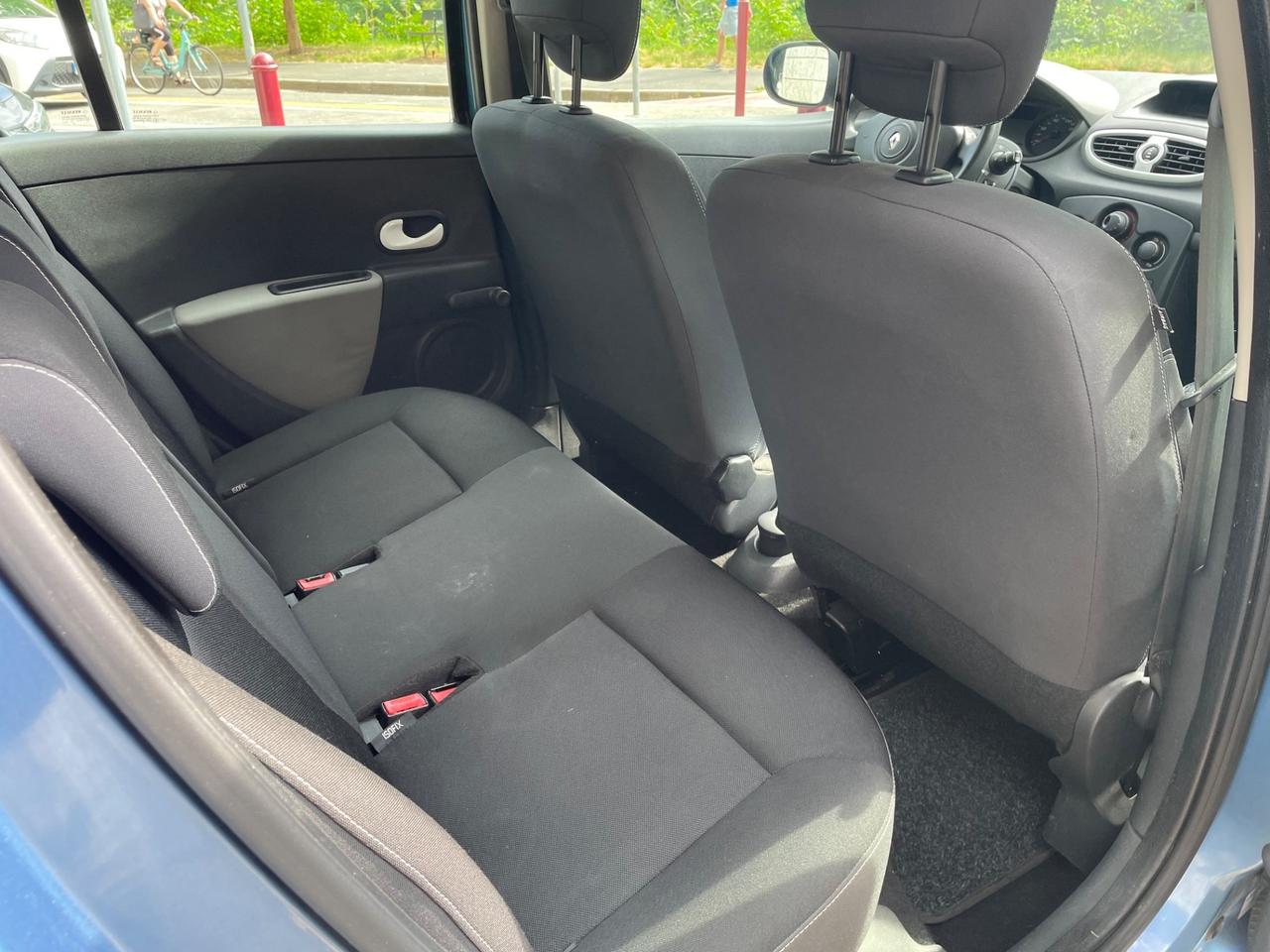 Renault Clio 1.2 16V 5 porte/1PROP/GARANZIA 12 MESI