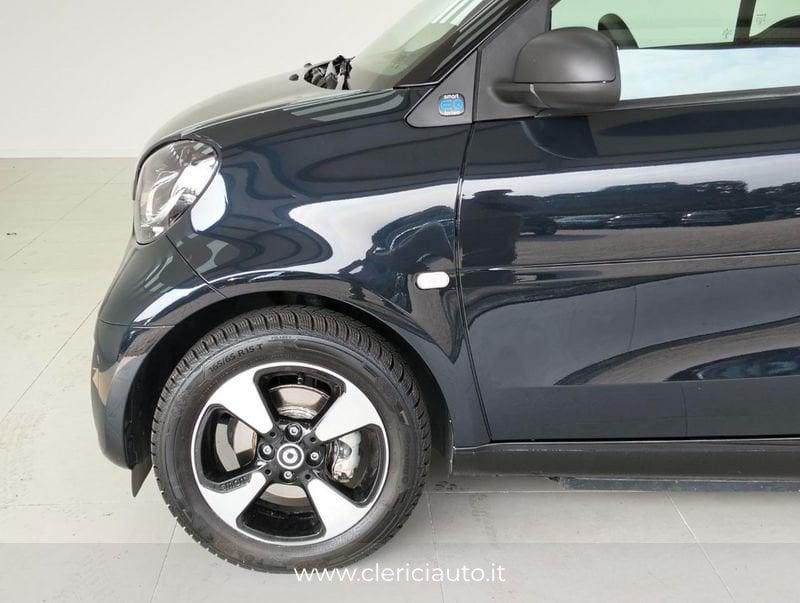 smart fortwo EQ Passion