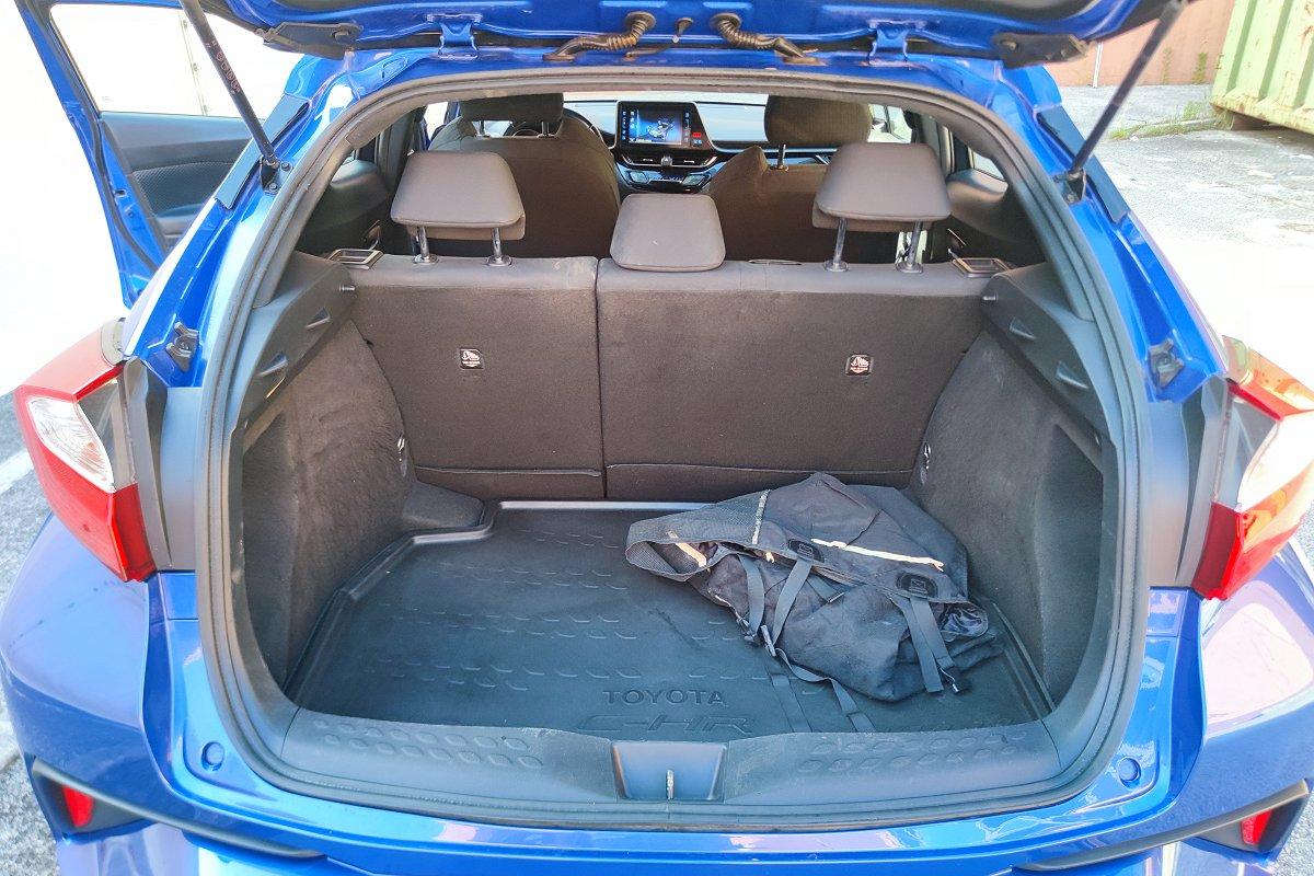 TOYOTA C-HR 1.8 Hybrid E-CVT Active