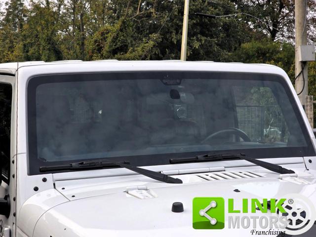 JEEP Wrangler 3p 2.8 crd Sahara auto