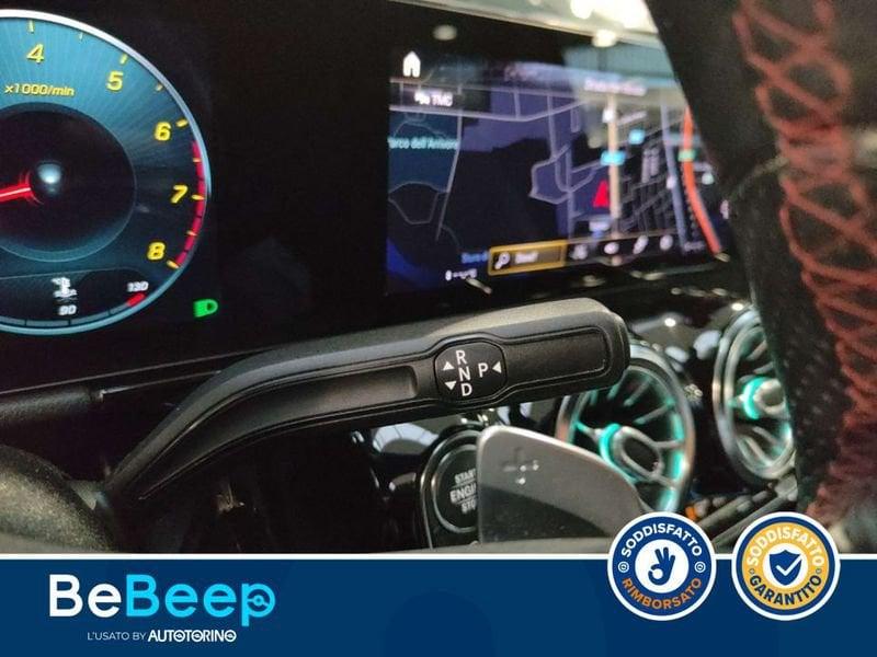 Mercedes-Benz GLA 200 PREMIUM AUTO