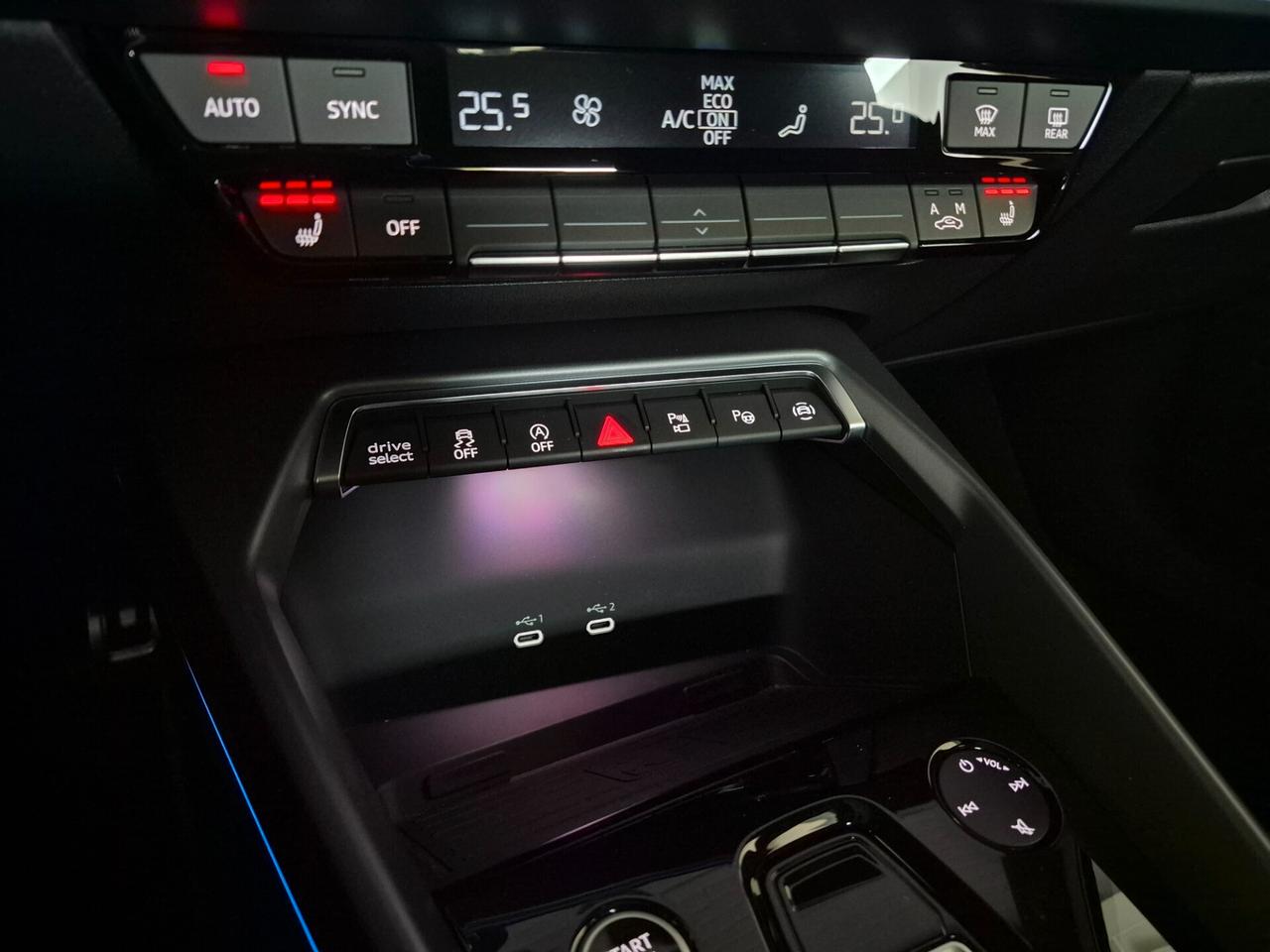 Audi A3 SPORTBACK TFSI MHEV S LINE EDITION S-TRONIC MATRIX SONOS TETTO CARPLAY 360° ACC AUTO UFFICALE AUDI 1 PROPRIETARIO