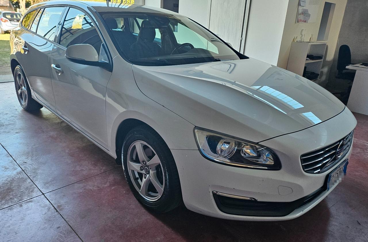 Volvo V60 D2 Kinetic