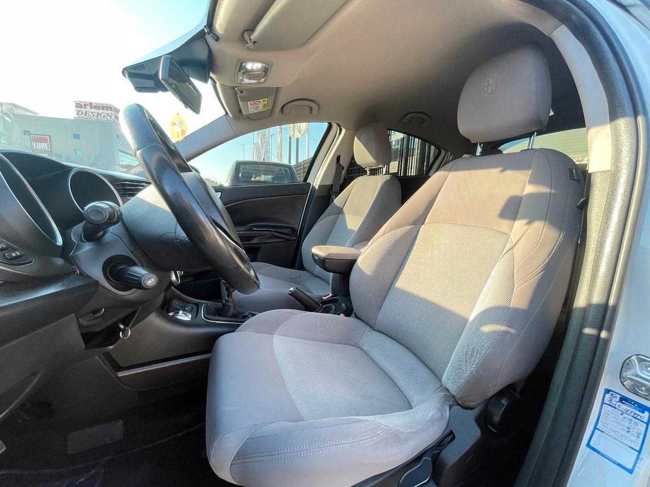 Alfa Romeo Giulietta 1.6 JTDm-2 105 CV Exclusive