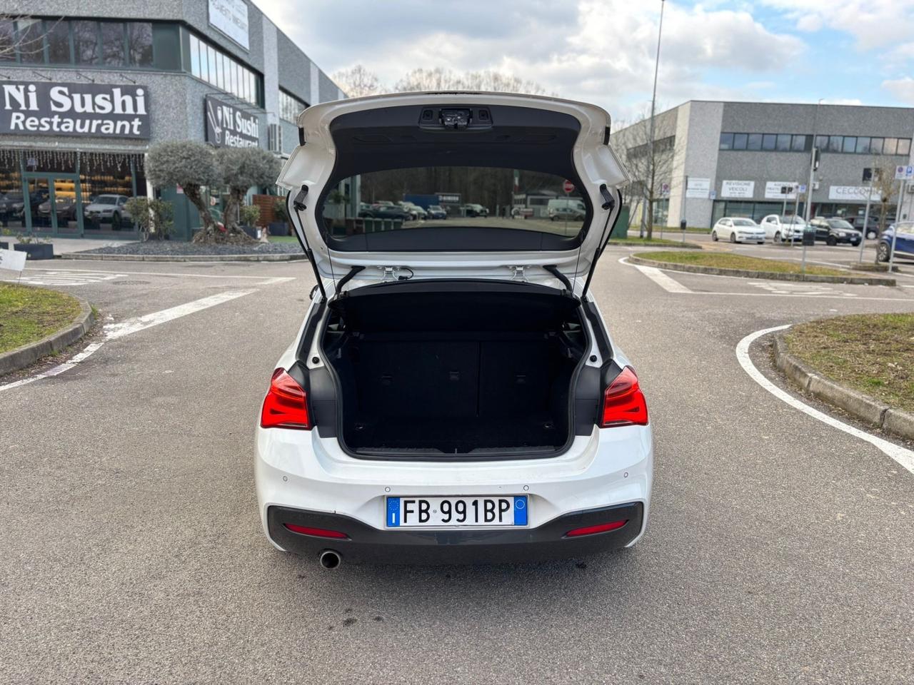 Bmw 118 118d 3p. Msport