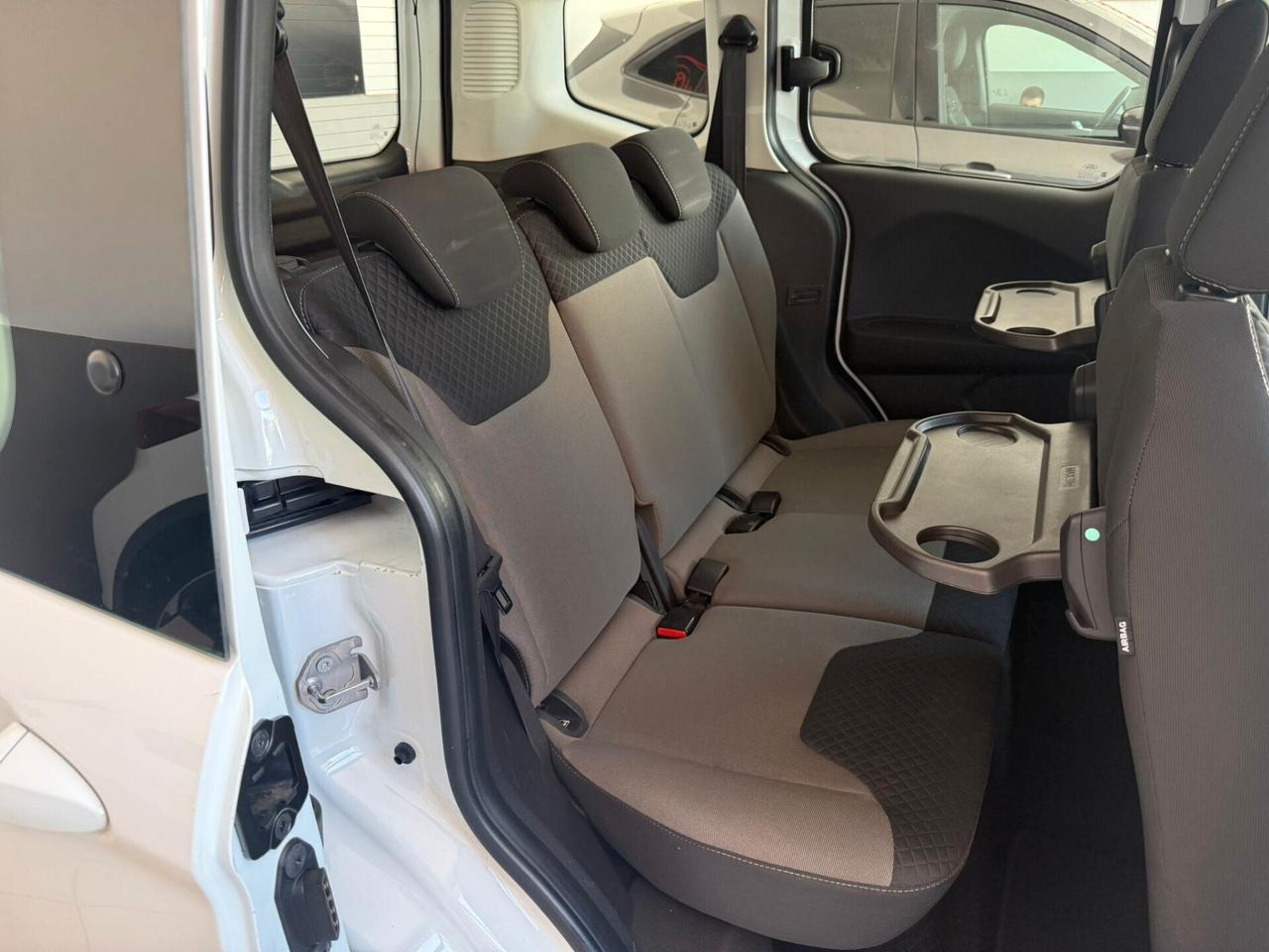 FORD TOURNEO COURIER 1.0 BENZINA 81.121 KM 2019