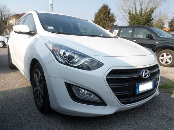 Hyundai i30 Wagon 1.6 CRDi FAP Go! ��� 6.950 IVATI