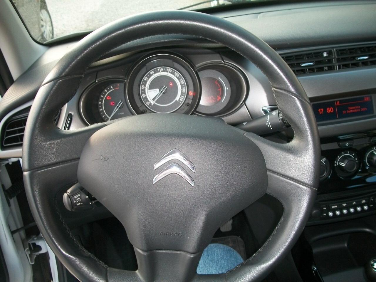 Citroen C3 1.0 VTi 68 Exclusive cc 999 benzina euro 5 Akm 99680 garanzia un anno si neopatentati