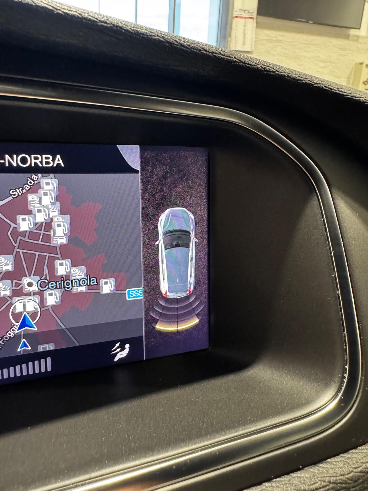 Volvo V40 D2 R-design