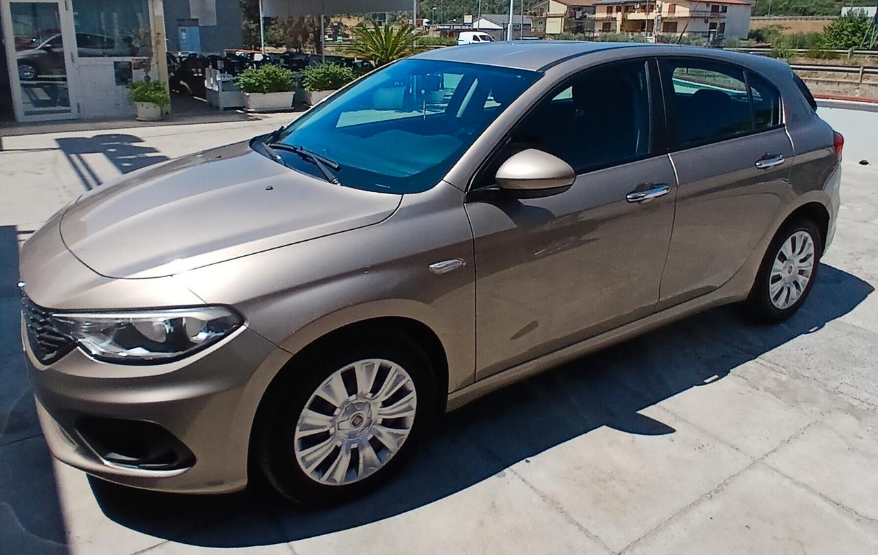 Fiat Tipo 1.6 diesel 120 cv