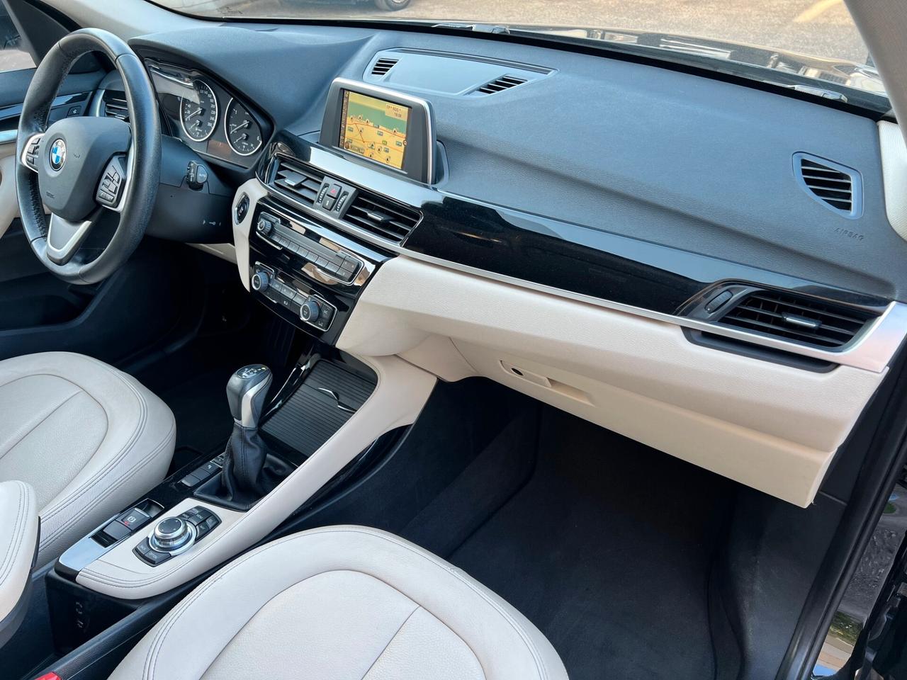 Bmw X1 sdrive18d xLine AUTOM. NAVI/PELLE/PD PERFETTA!!