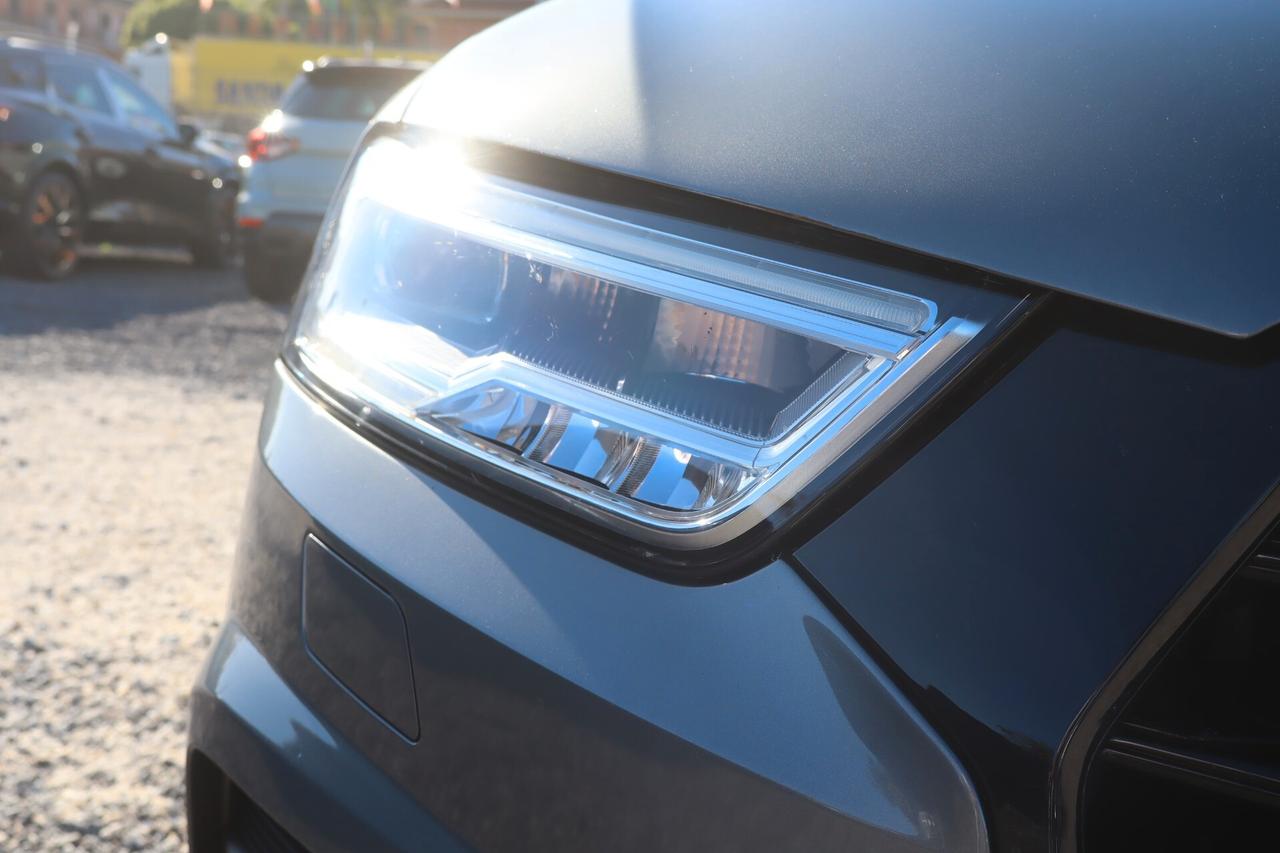 Audi Q3 2.0 TDI Tua A SOLI 172€