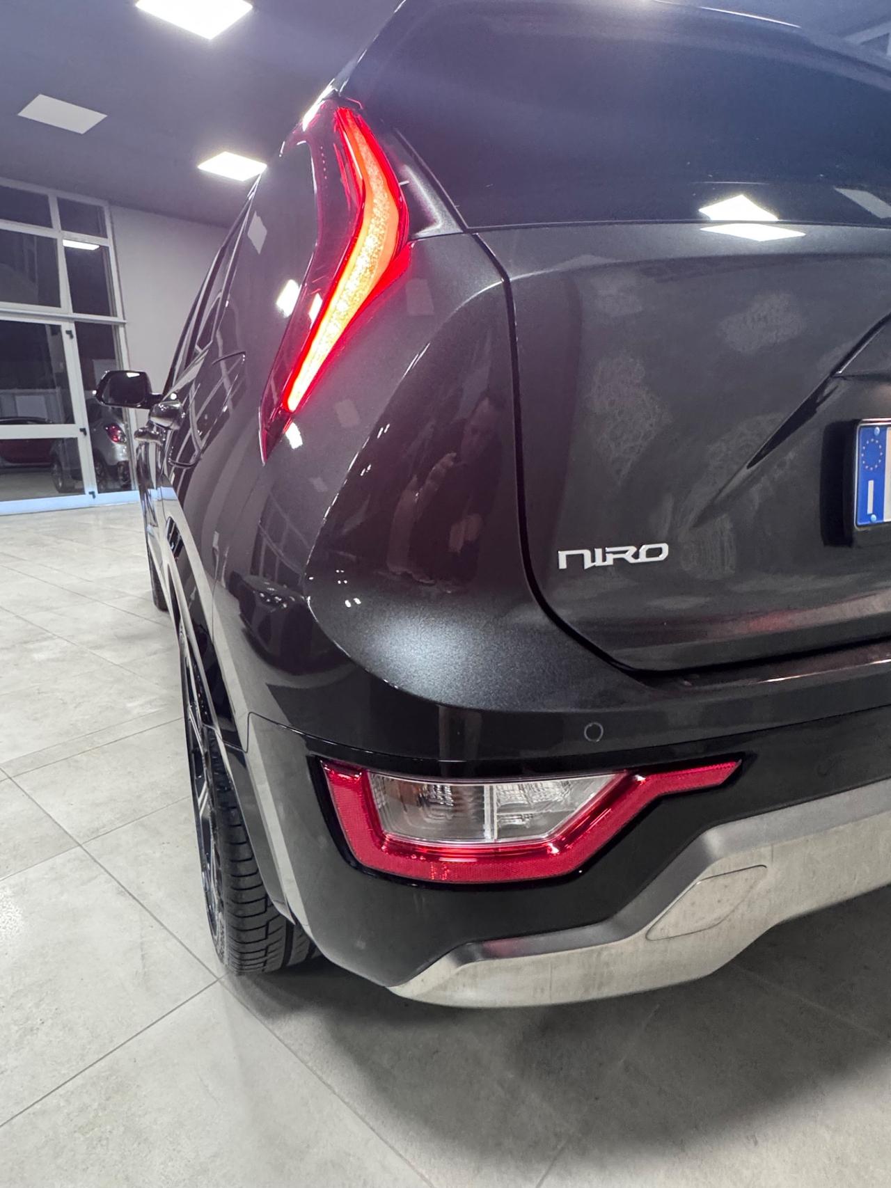 KIA NIRO GPL EVOLUTION AUTOMATICA KM 7.000