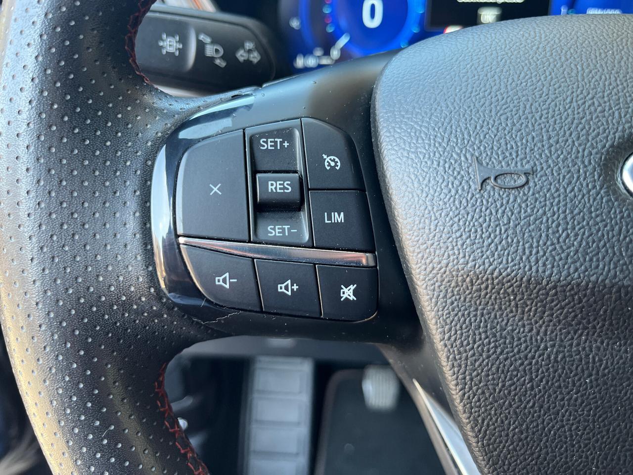 Ford Kuga 1.5 tdci EcoBlue 120 CV 2WD ST-Line