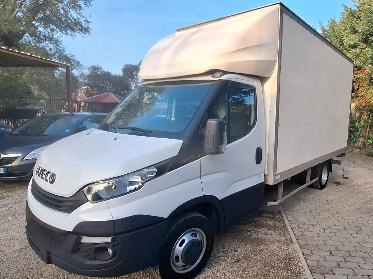 IVECO DAILY 35 C14 CASSONE E SPONDA IDRAULICA