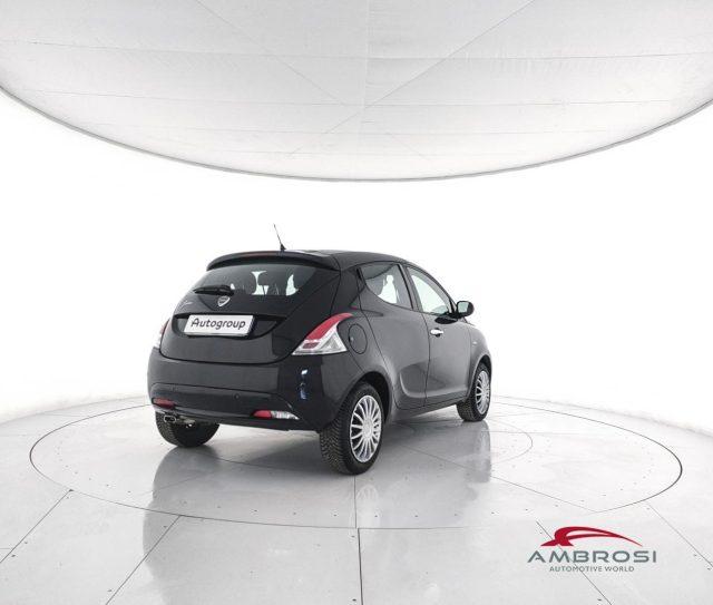 LANCIA Ypsilon 1.2 69 CV 5 porte S&S Gold